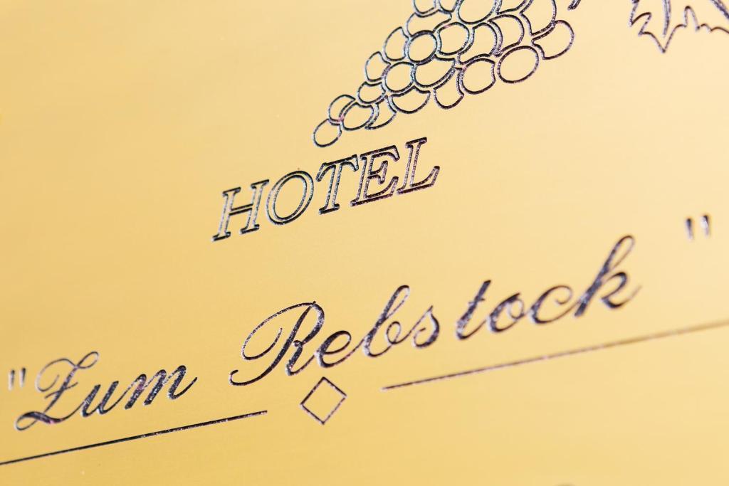 Hotel Garni Zum Rebstock Naumburg  Kamer foto
