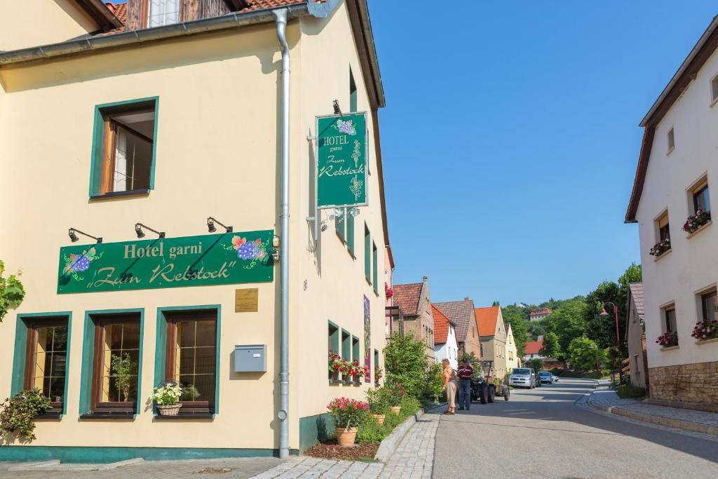 Hotel Garni Zum Rebstock Naumburg  Buitenkant foto